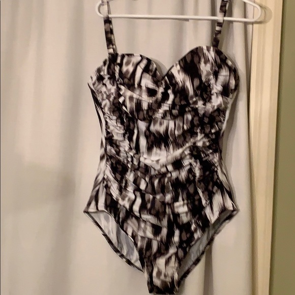 croft & barrow Other - One piece swimsuit